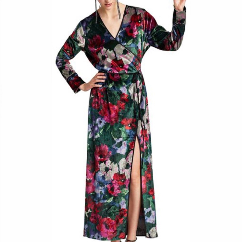 NWT Zara Floral Velvet Wrap Dress Duster | Small